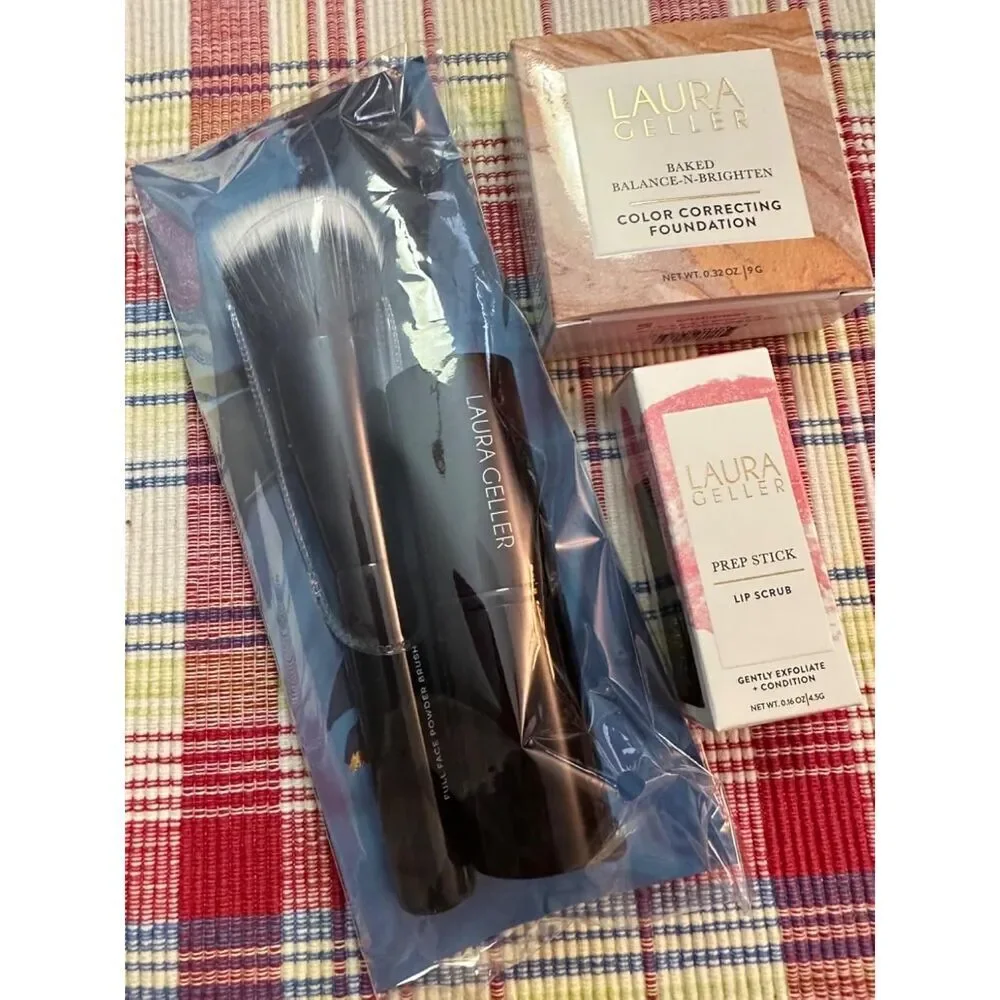 Laura Geller Retractable Black Kabuki Brush With Aluminum Handle Makeup Brush
